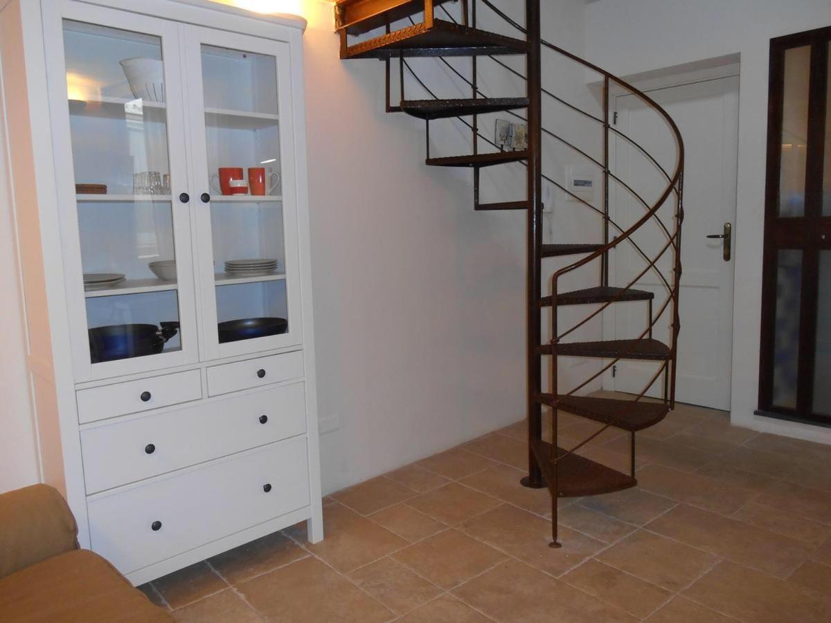 Suite Minerva 10 Steps From Piazza Civica Alghero Bagian luar foto